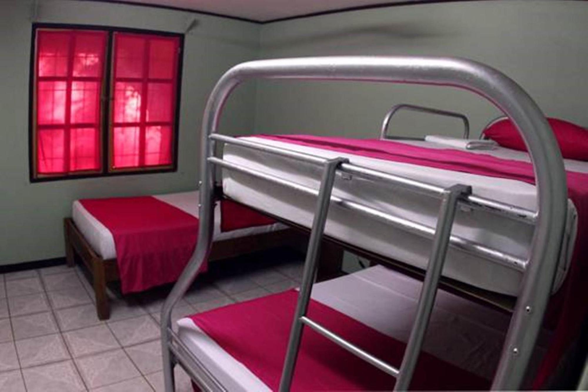 Cabinas Smith Cahuita Room photo